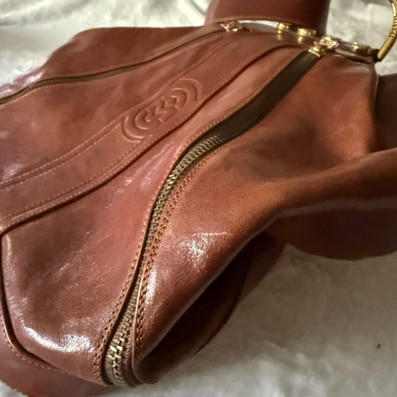 Marino Orlandi Embossed Leather Logo Sling Backpack Convertible Handbag - Picture 11 of 12